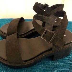 Black Women's Sandals